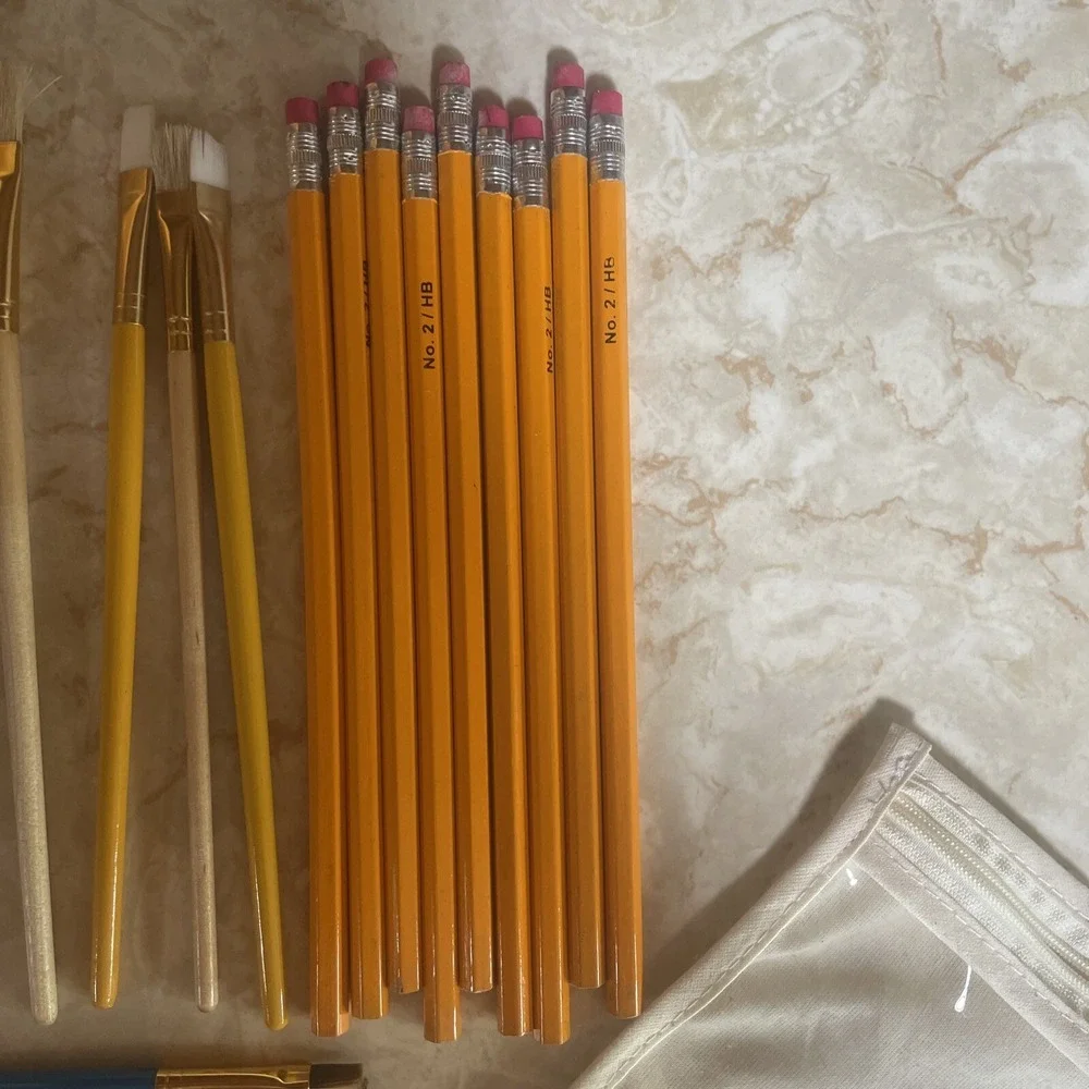 Artist Supplies Paint Brushes No.‎ 2 Pencils Ruler Zippered Pouch